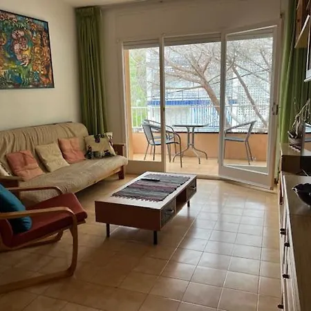 Con Ubicación Inmejorable Apartamento *