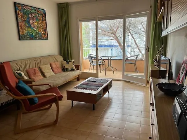 Con Ubicacion Inmejorable Apartament *