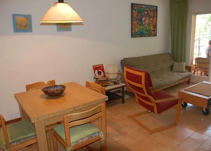 Con Ubicacion Inmejorable Apartament *